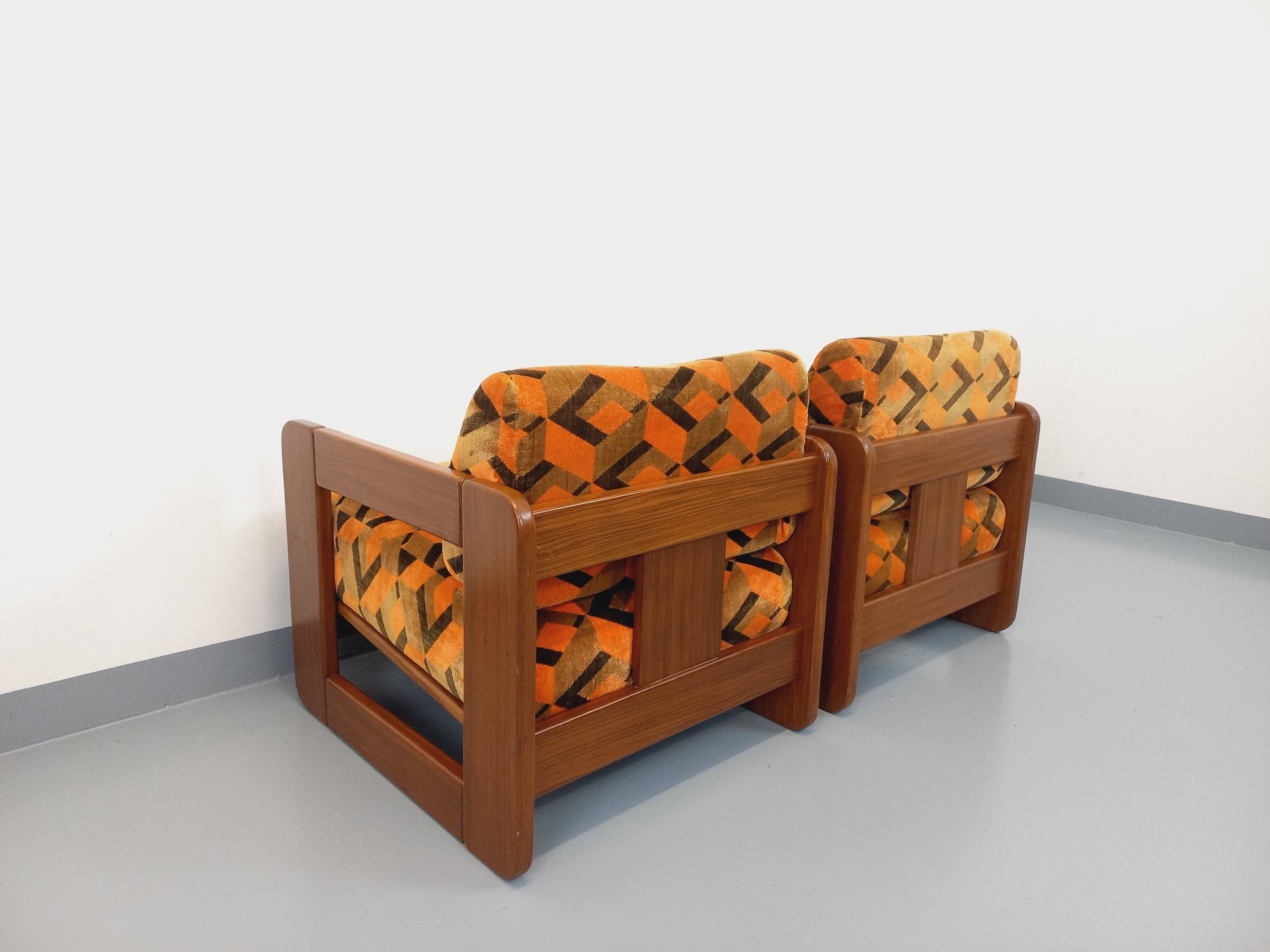 Pair of vintage walnut and velvet fabric sleigh armchairs from the 70s