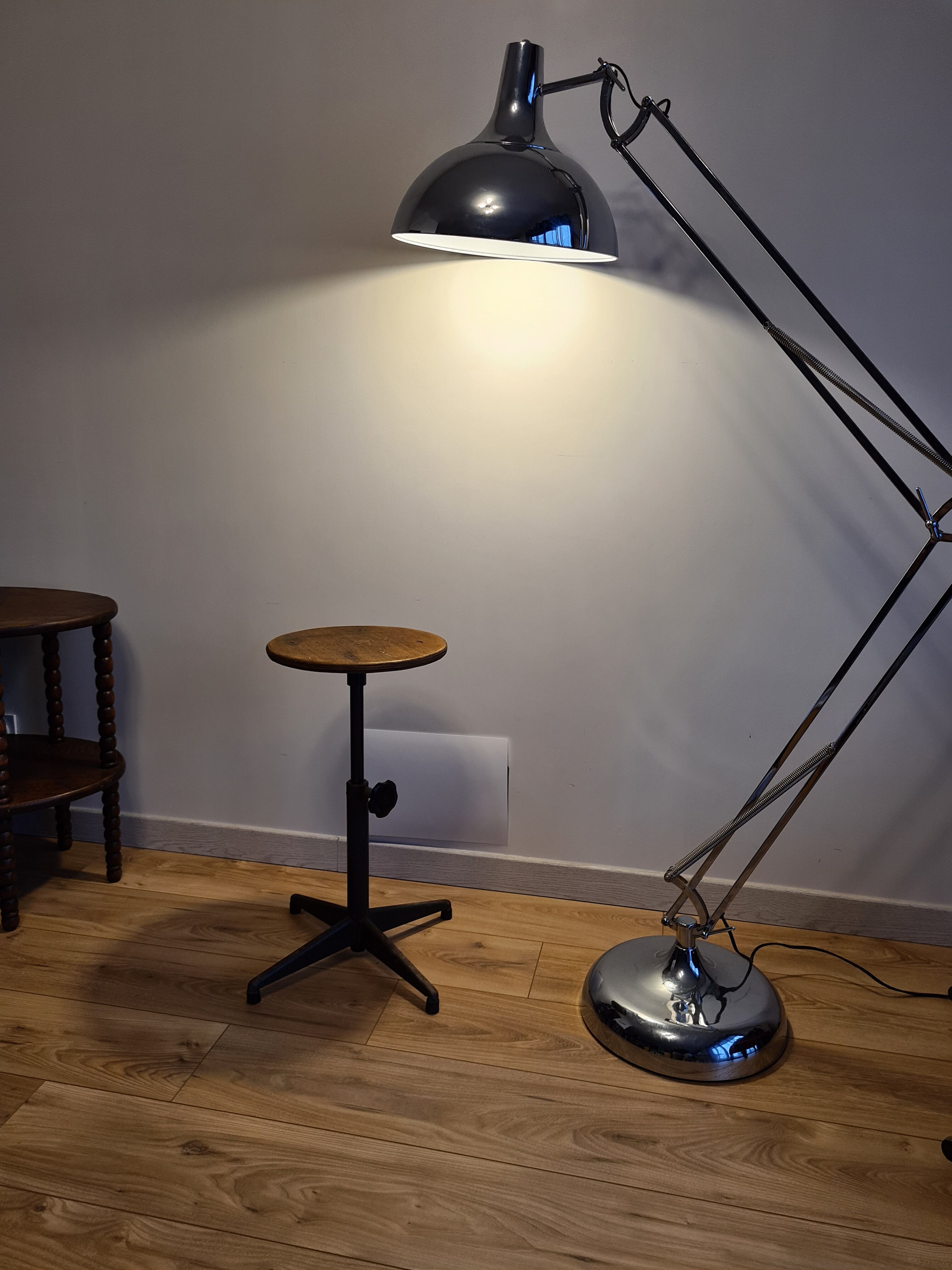 Vintage industrial workshop tabouret