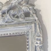 Louis XVI Style Mirror in Carved Wood with Grey Patina and Dove Pediment
