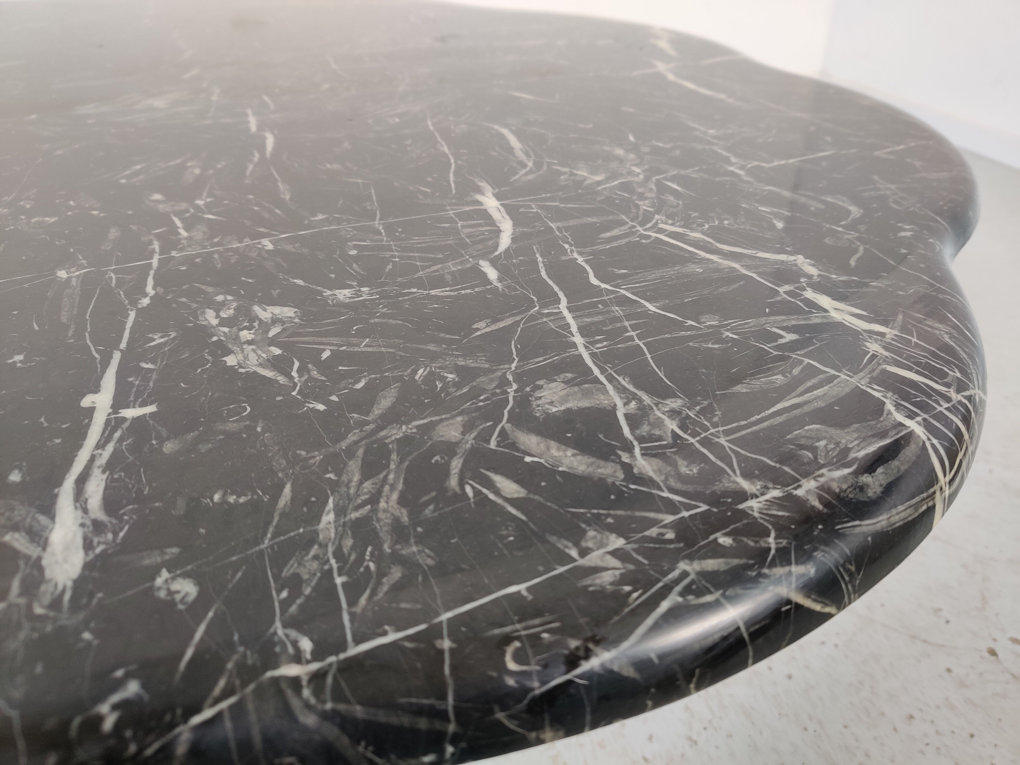 Black marble "cloud" coffee table, 70s/80s
