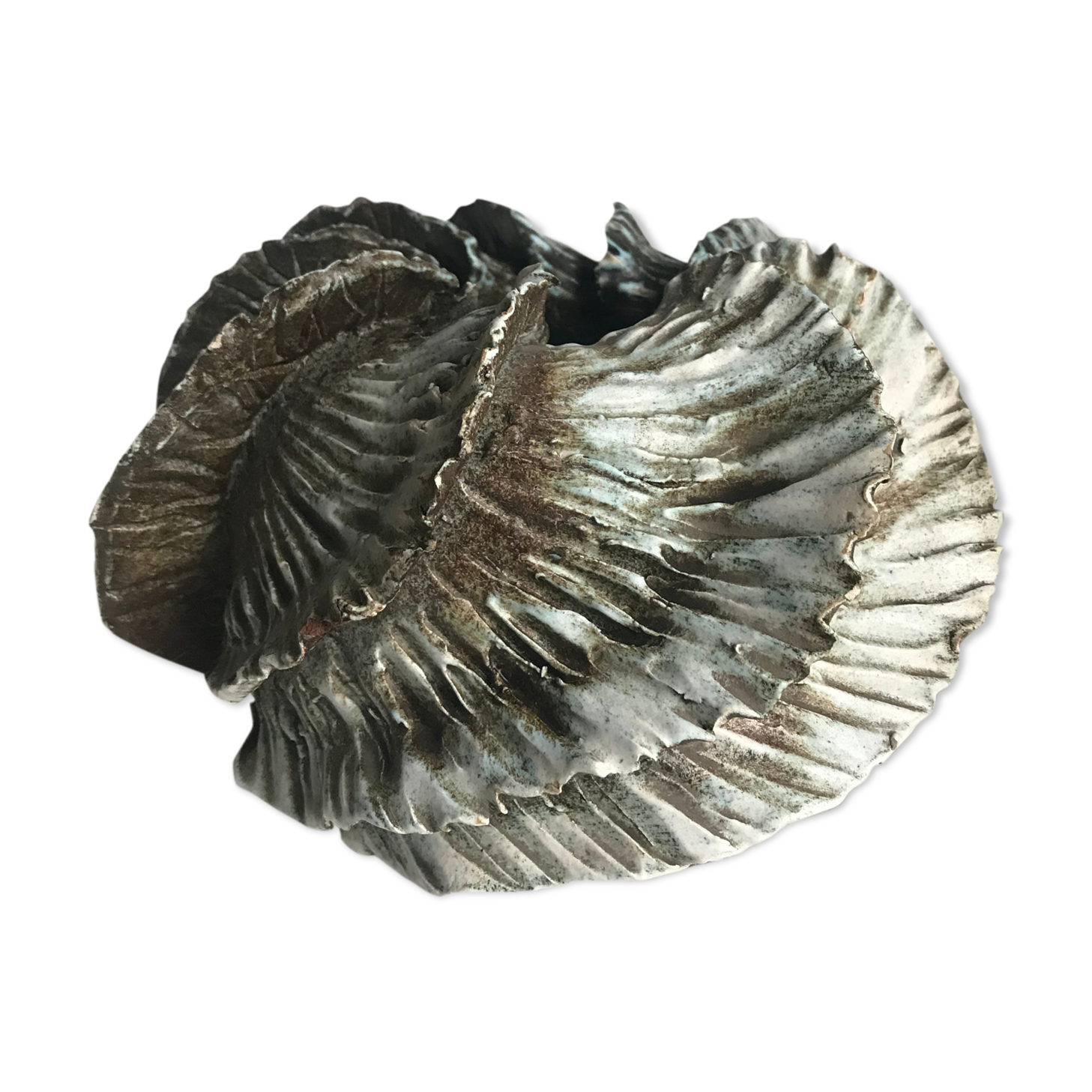 Ceramic vase deceives the eye of Jova kale