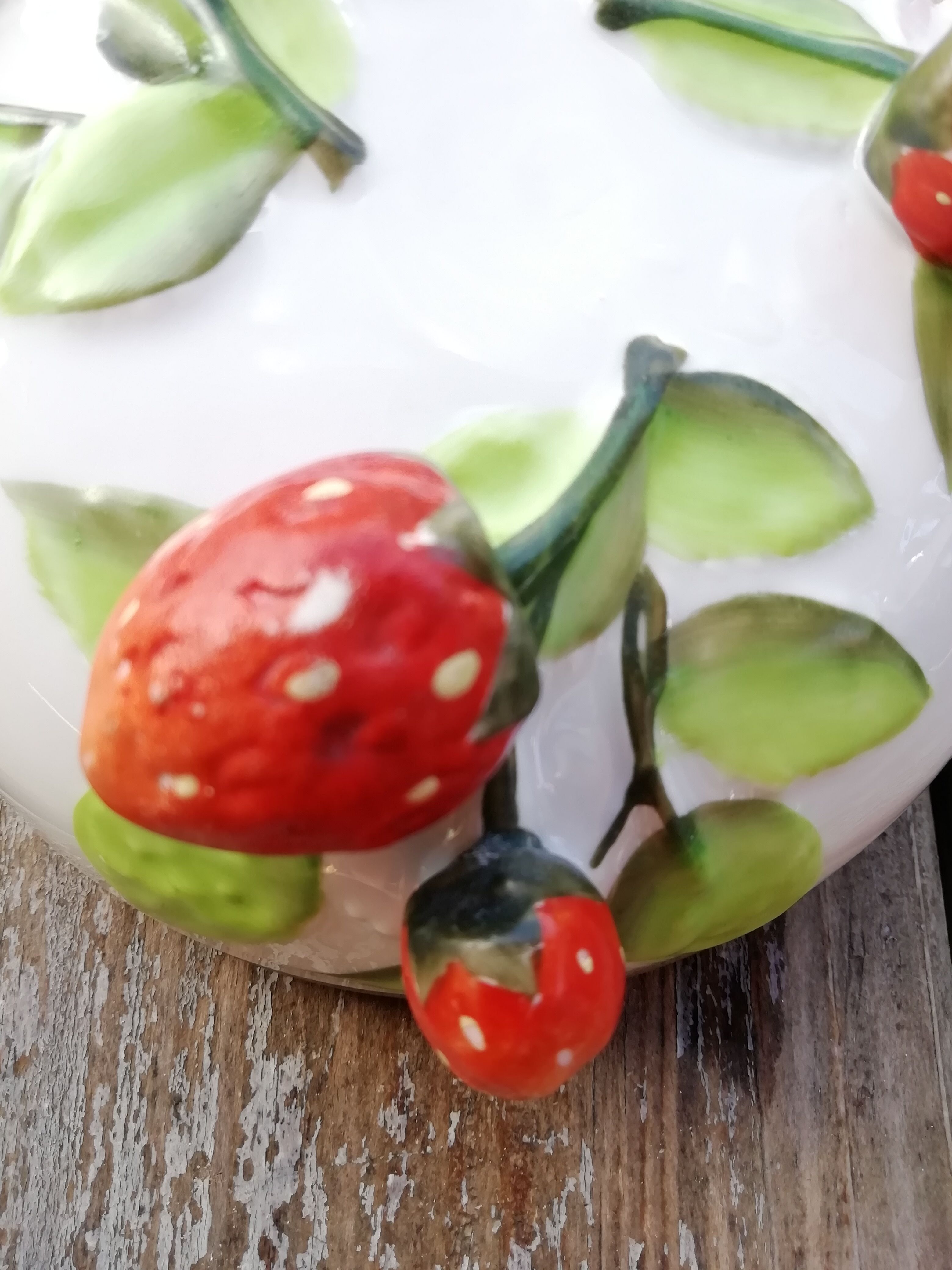 Strawberry slurry cup