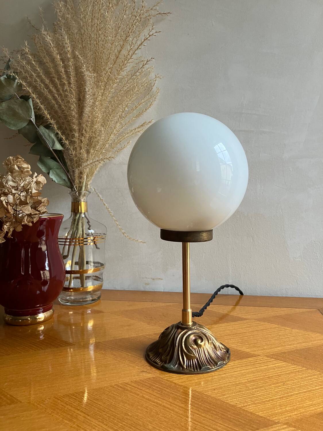 Vintage glass globe table lamp