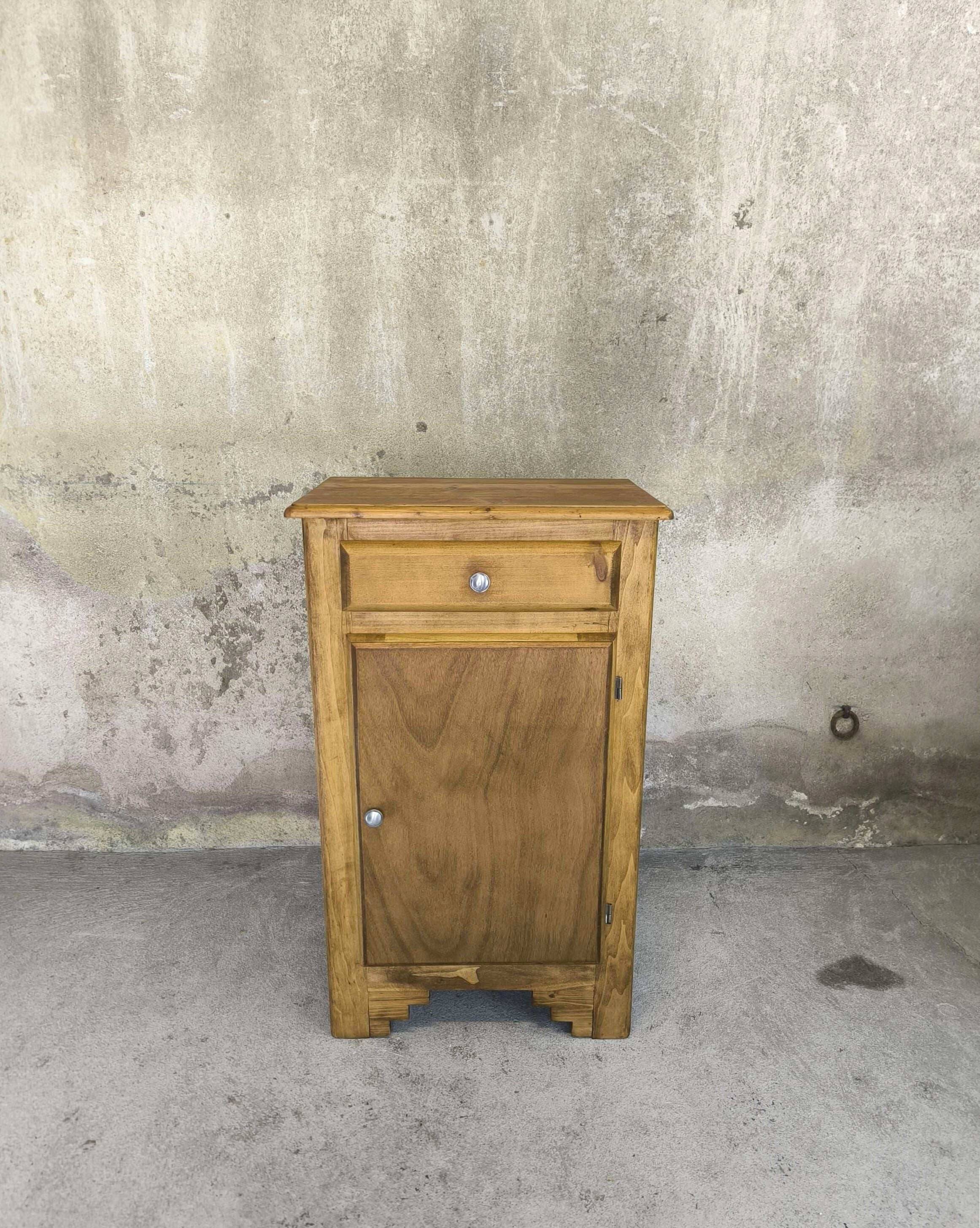Vintage wooden sideboard/confiturier