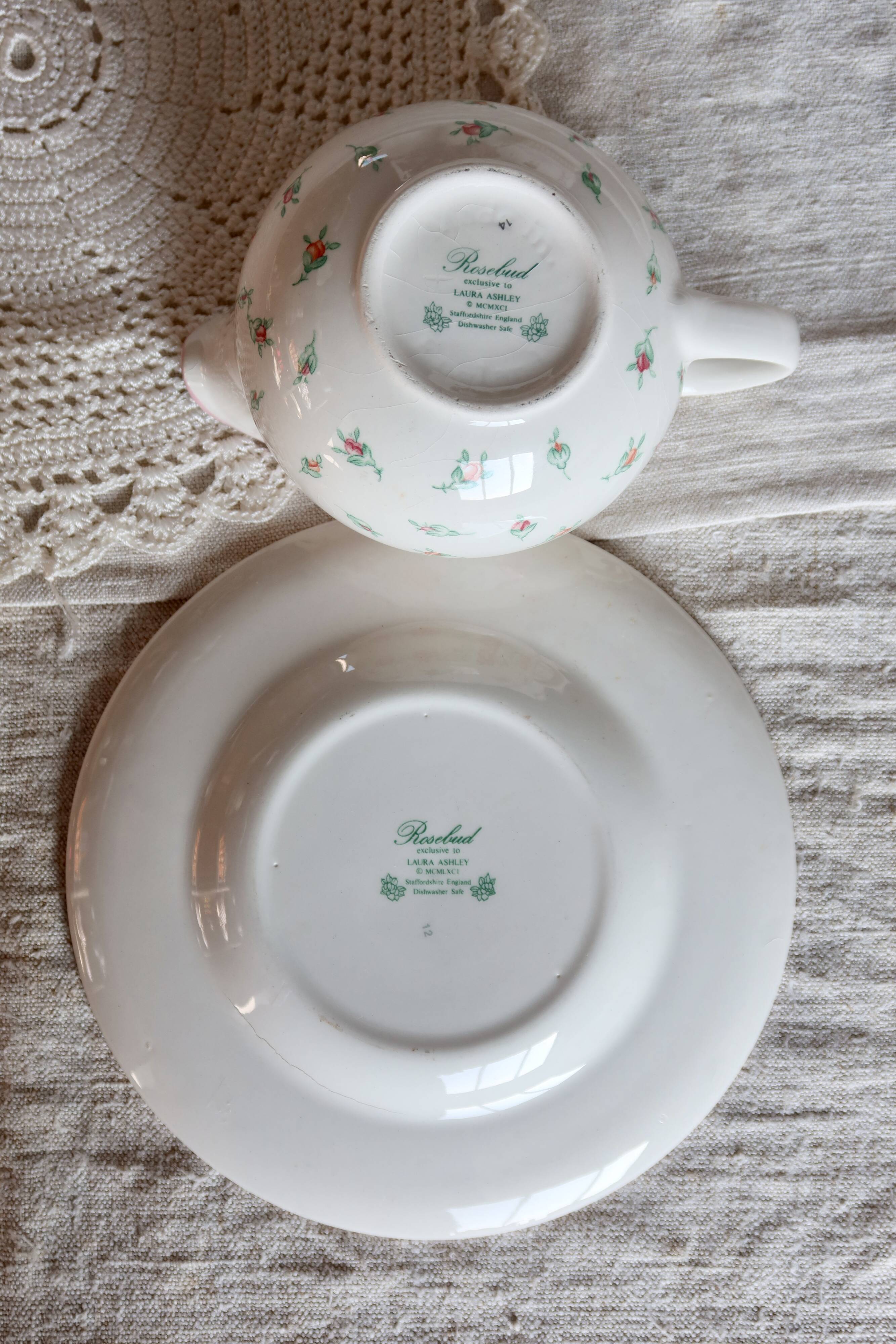 Pot à lait vintage en porcelaine anglaise Laura Ashley - Motif Rosebud