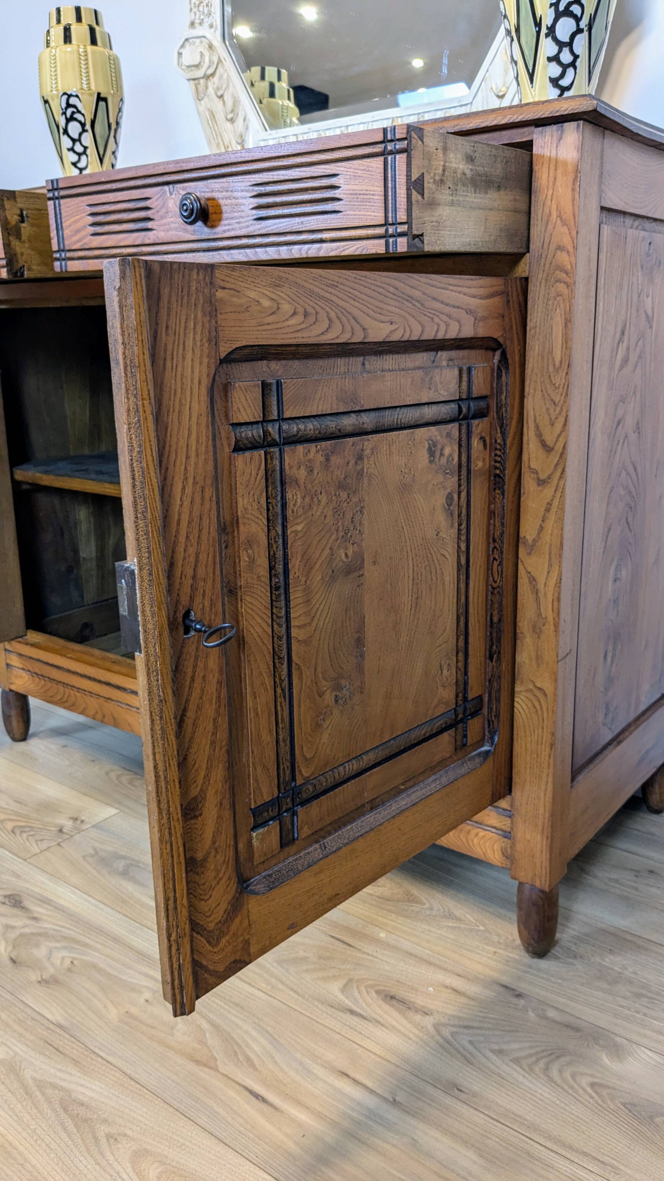 Early 20th century country sideboard in solid wood