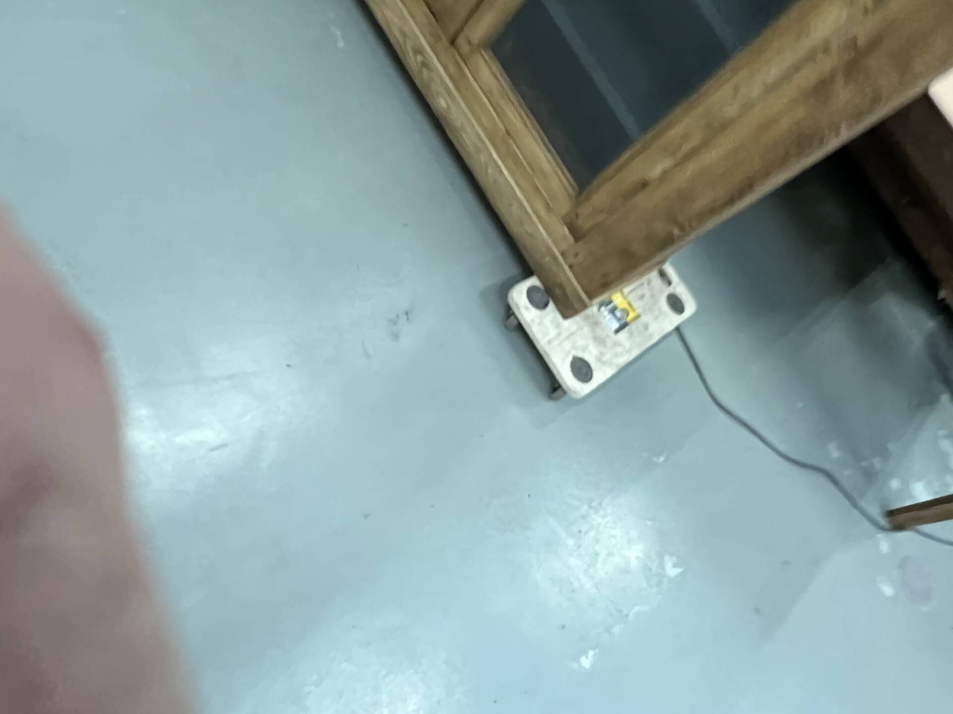 Pierre Guariche desk in teak and lacquered steel