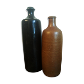 Duo de bouteilles en grès vintage