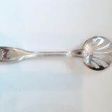 Ice bucket model Vendôme shell from the house ERCUIS sold with its spoon pierced with ice cubes