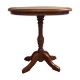 Oval pedestal table