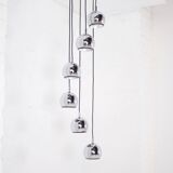 Lustre cascade chrome Space Age.