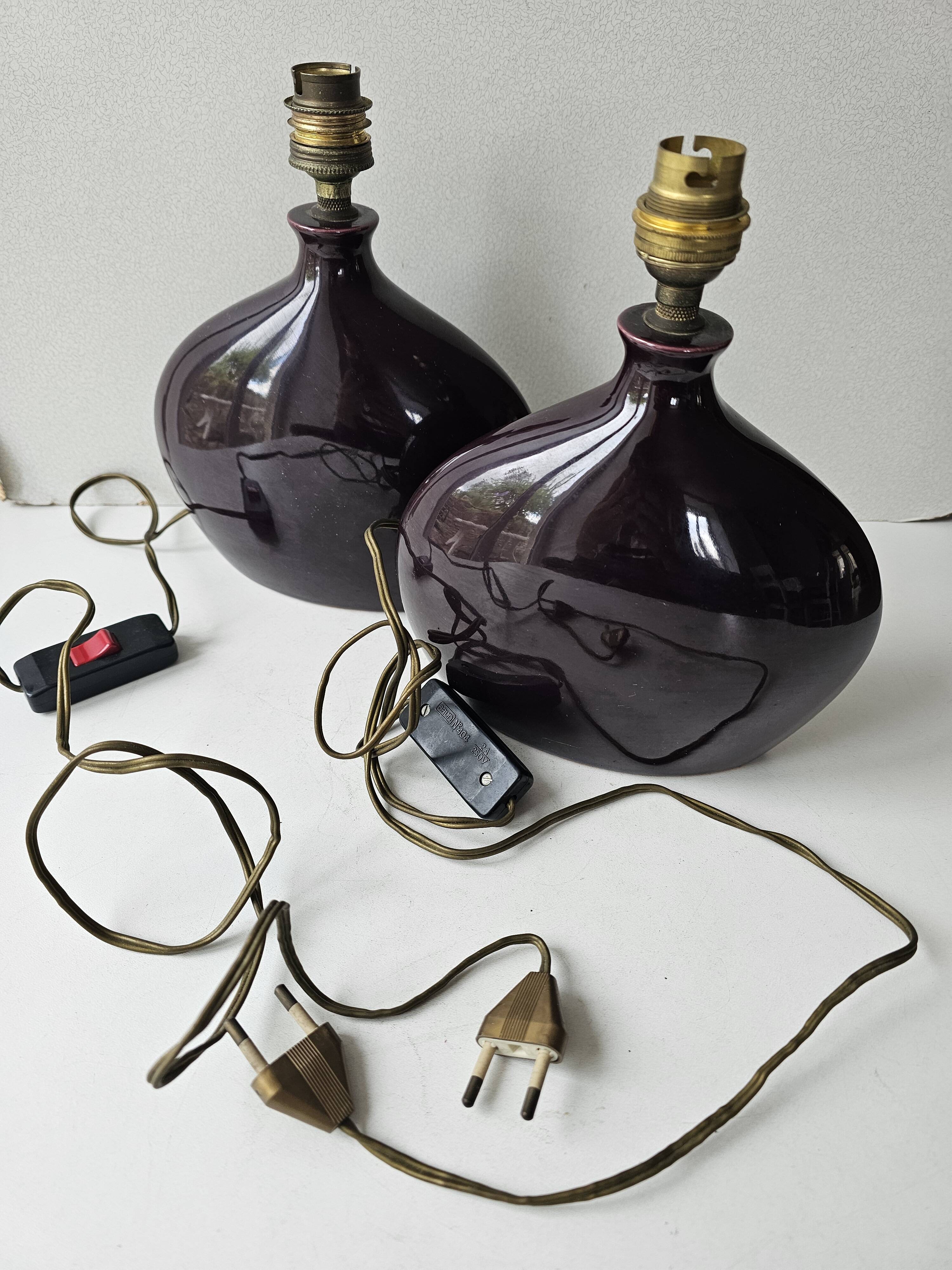 Set of 2 Mauve Ceramic Table Lamps