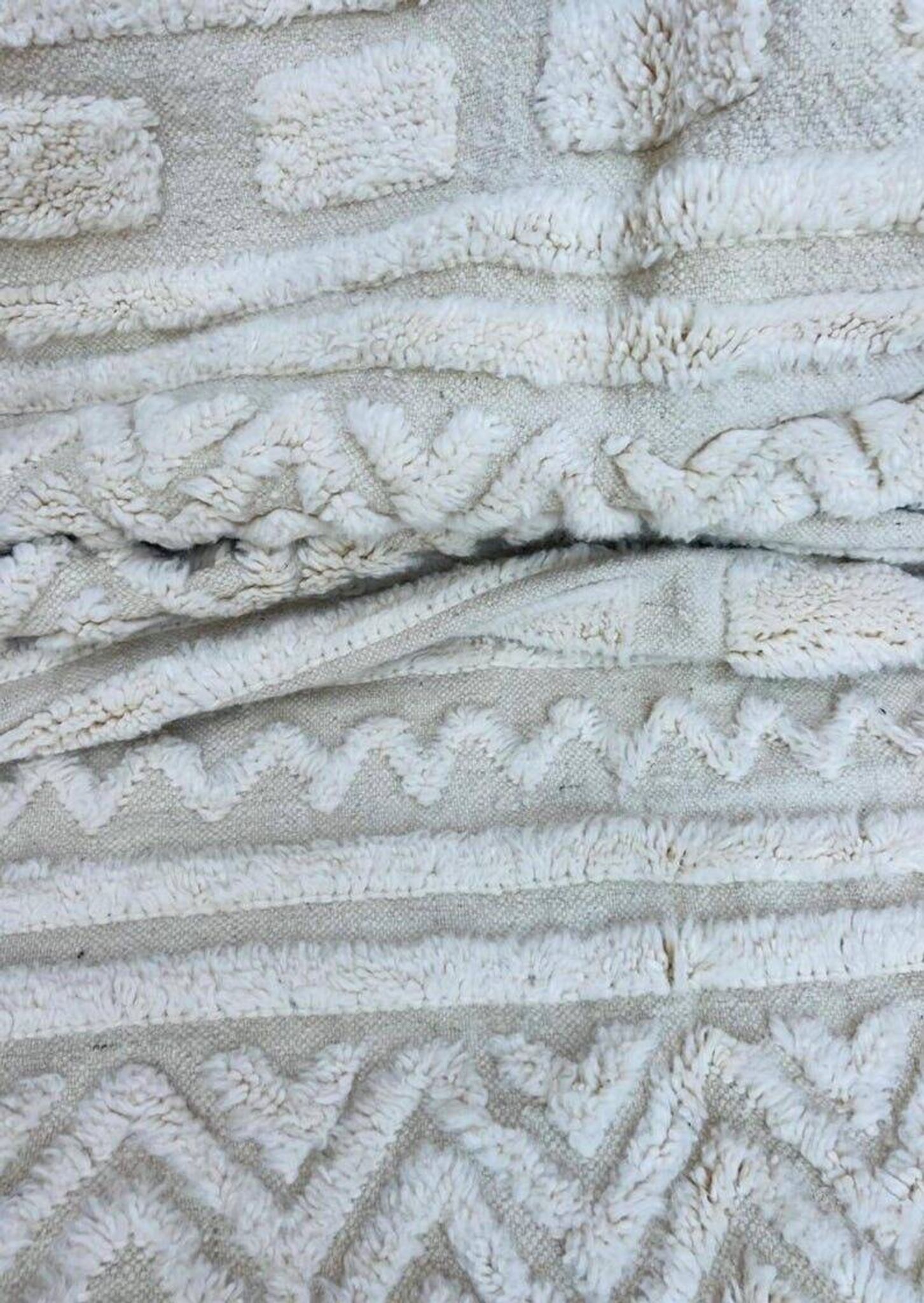Tapis en laine marocain authentique blanche taille 2/3 m