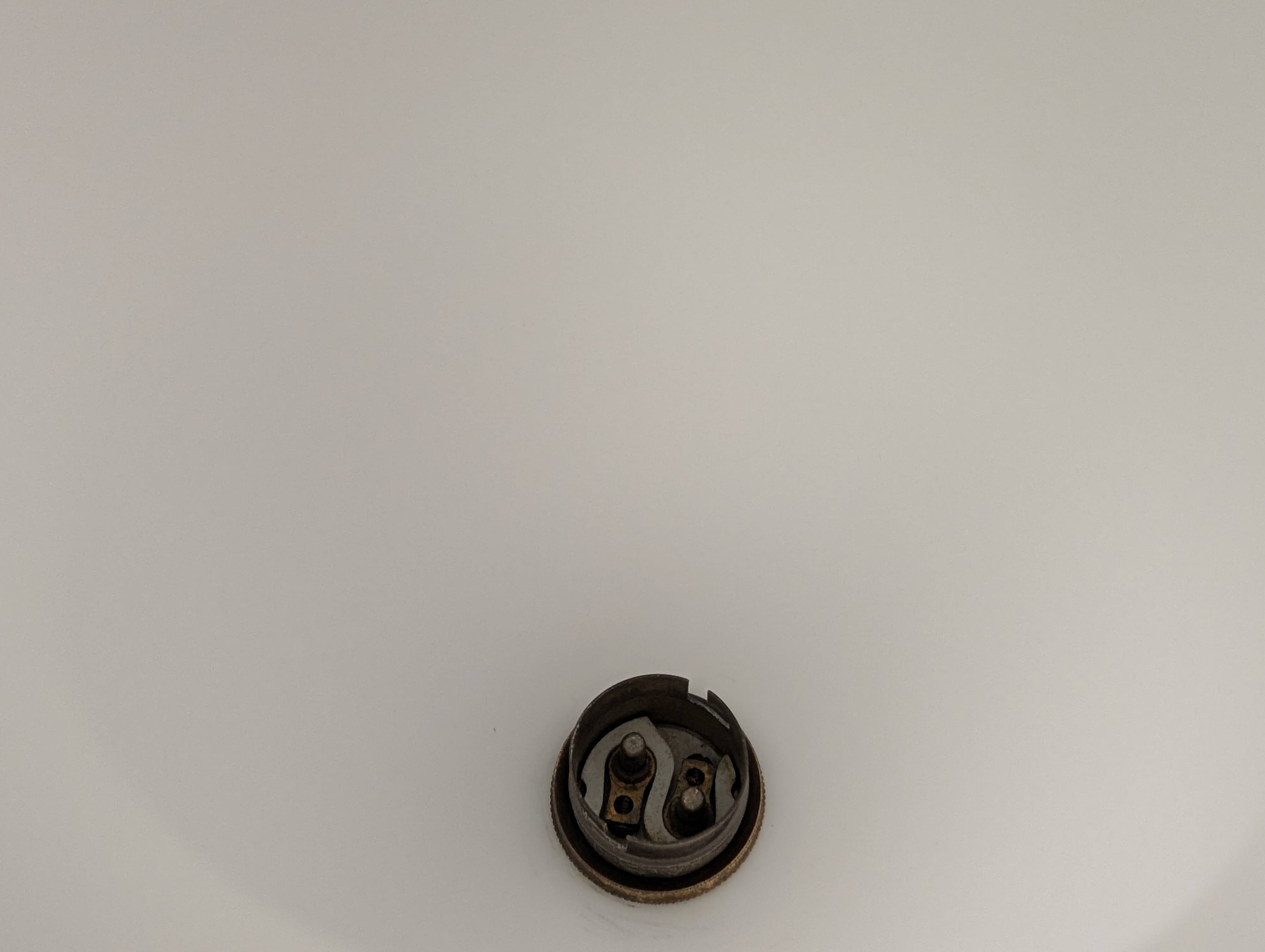 Lampe bois et opaline