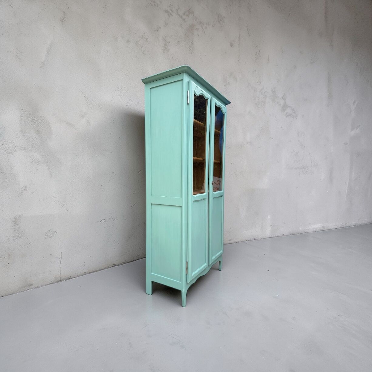 Vintage grey-green glass cabinet from the 1960s.