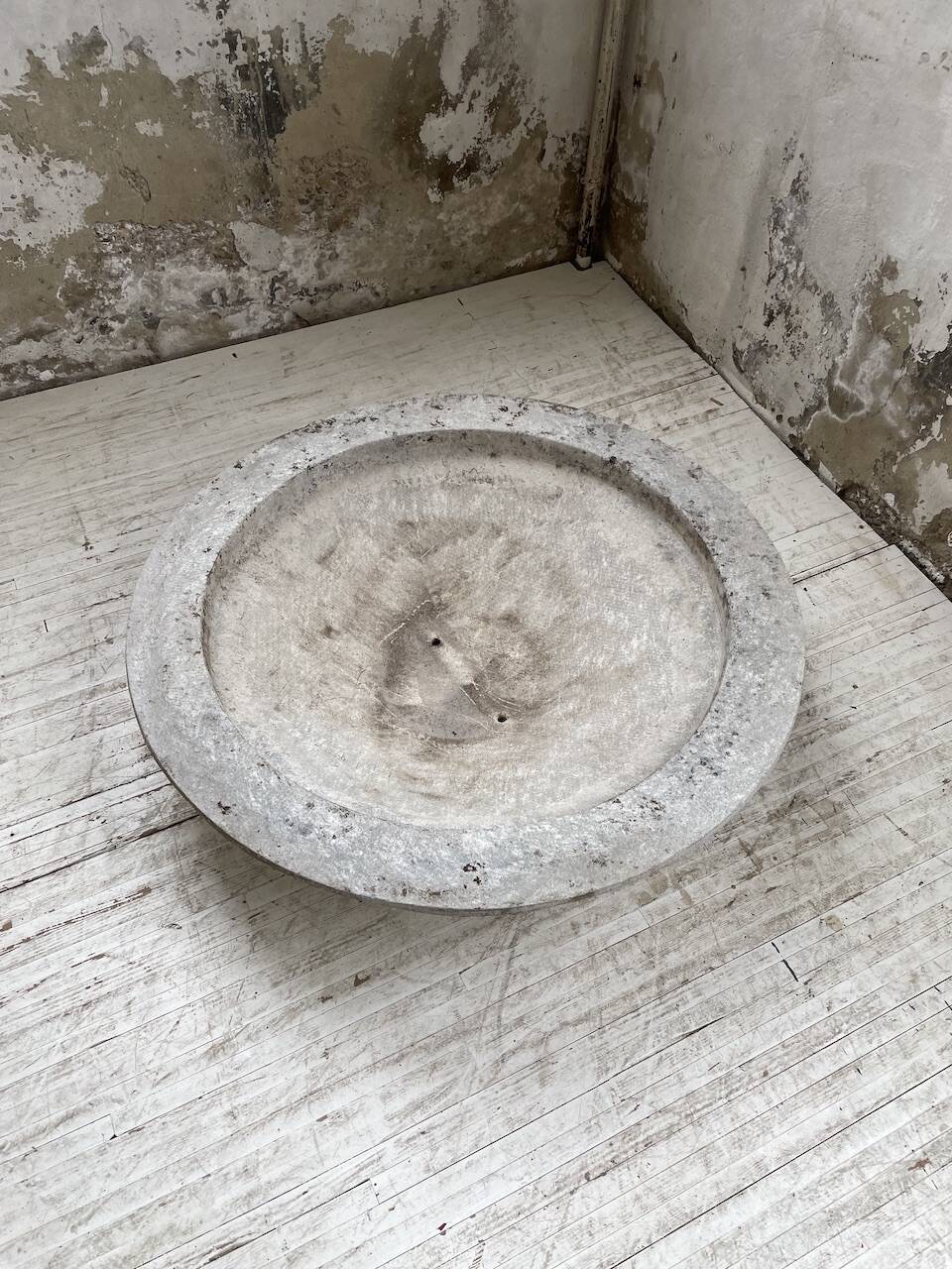 eternit planter basin