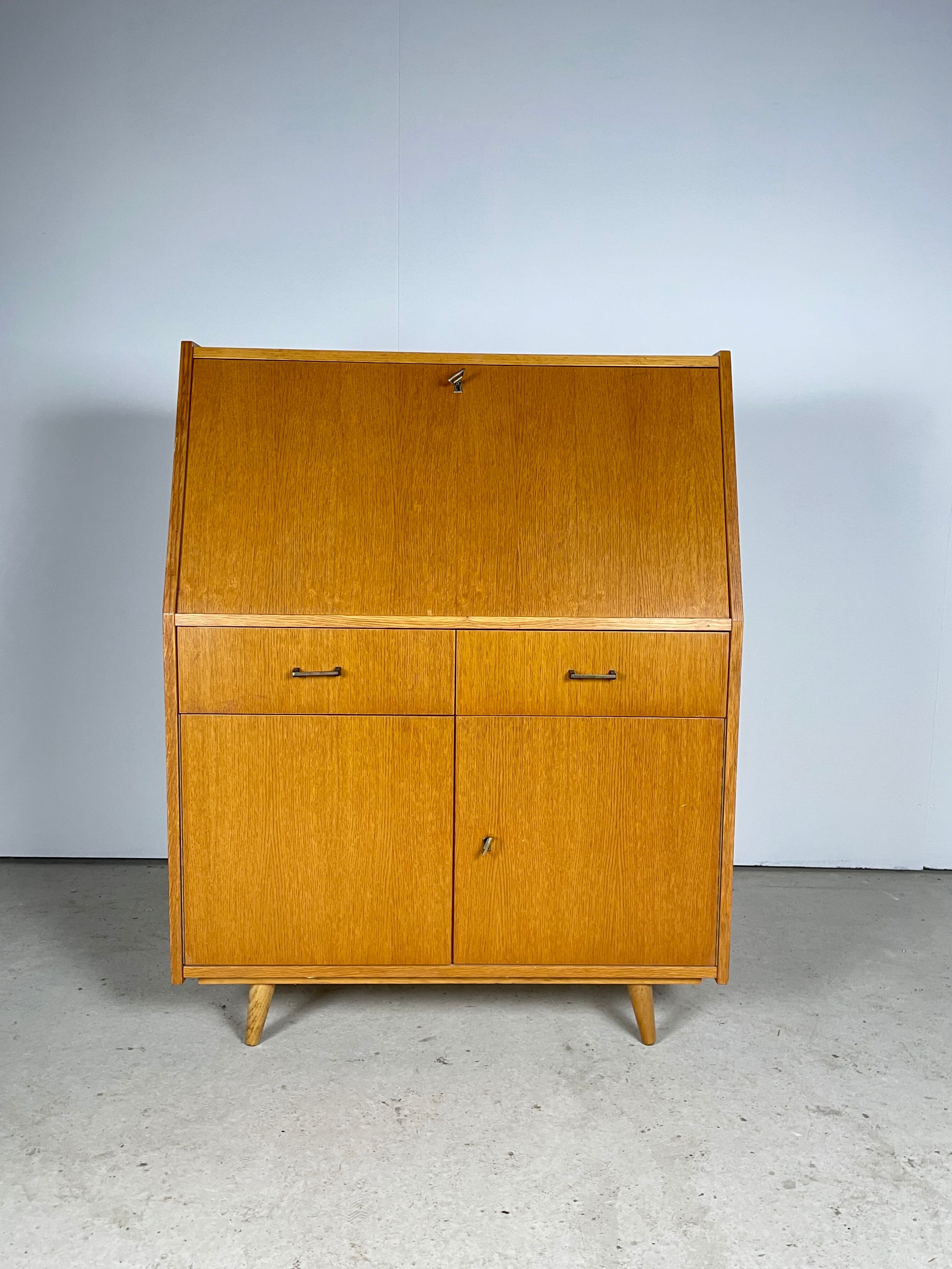 Secretary in blond oak 1960