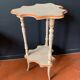 Sellette 1900 en bois découpé peint en blanc