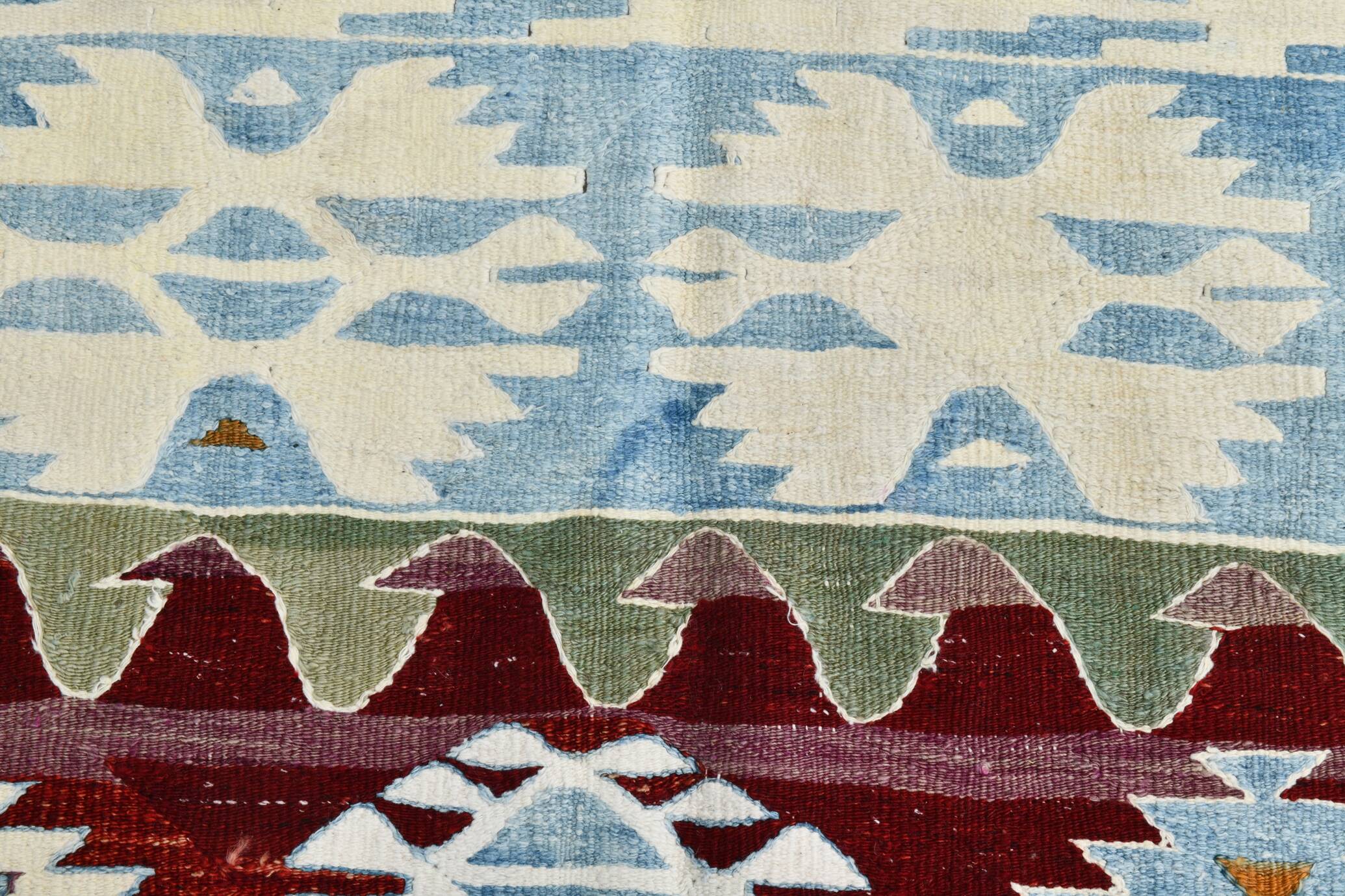 5x8 Geometric Wine Red Blue Vintage Rug, 144x241Cm