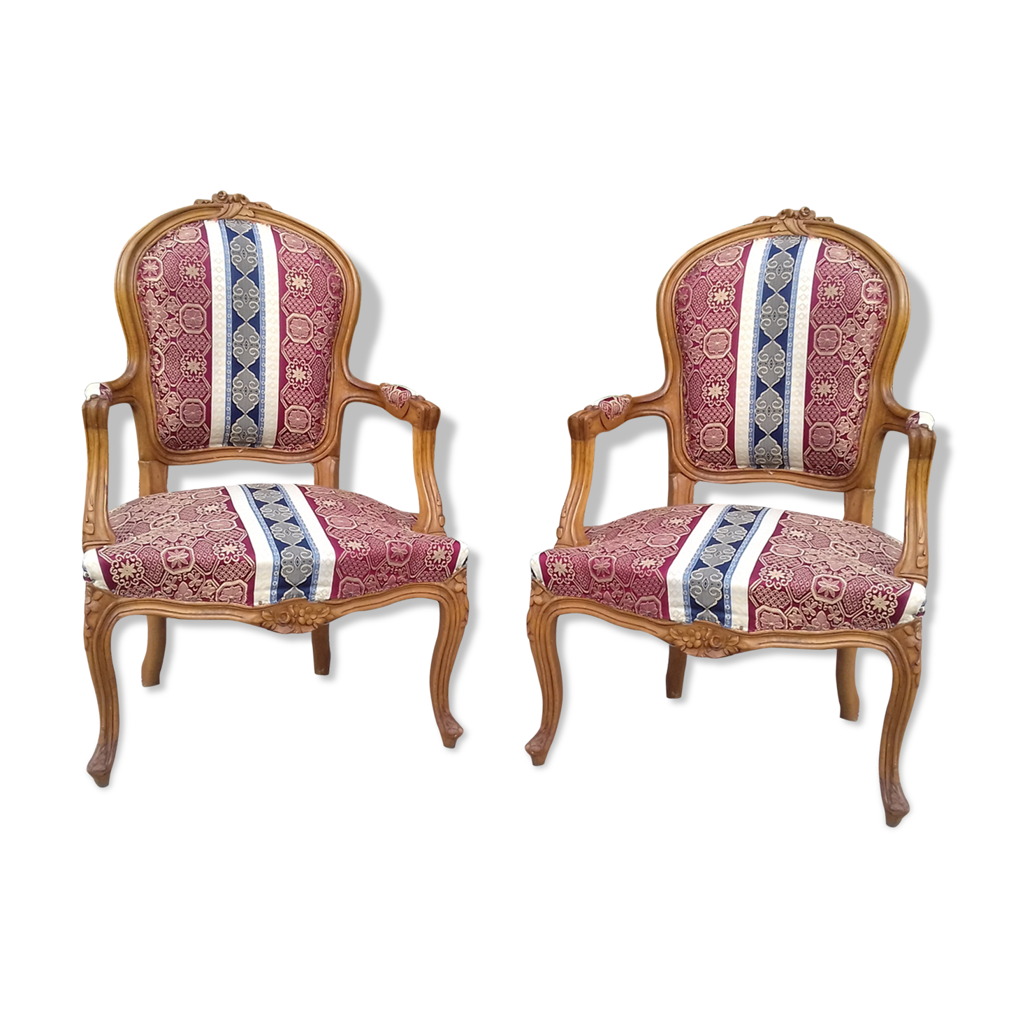 Pairs of chairs style louis XV in wood and fabrics