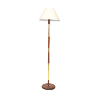 Scandinavian floor lamp