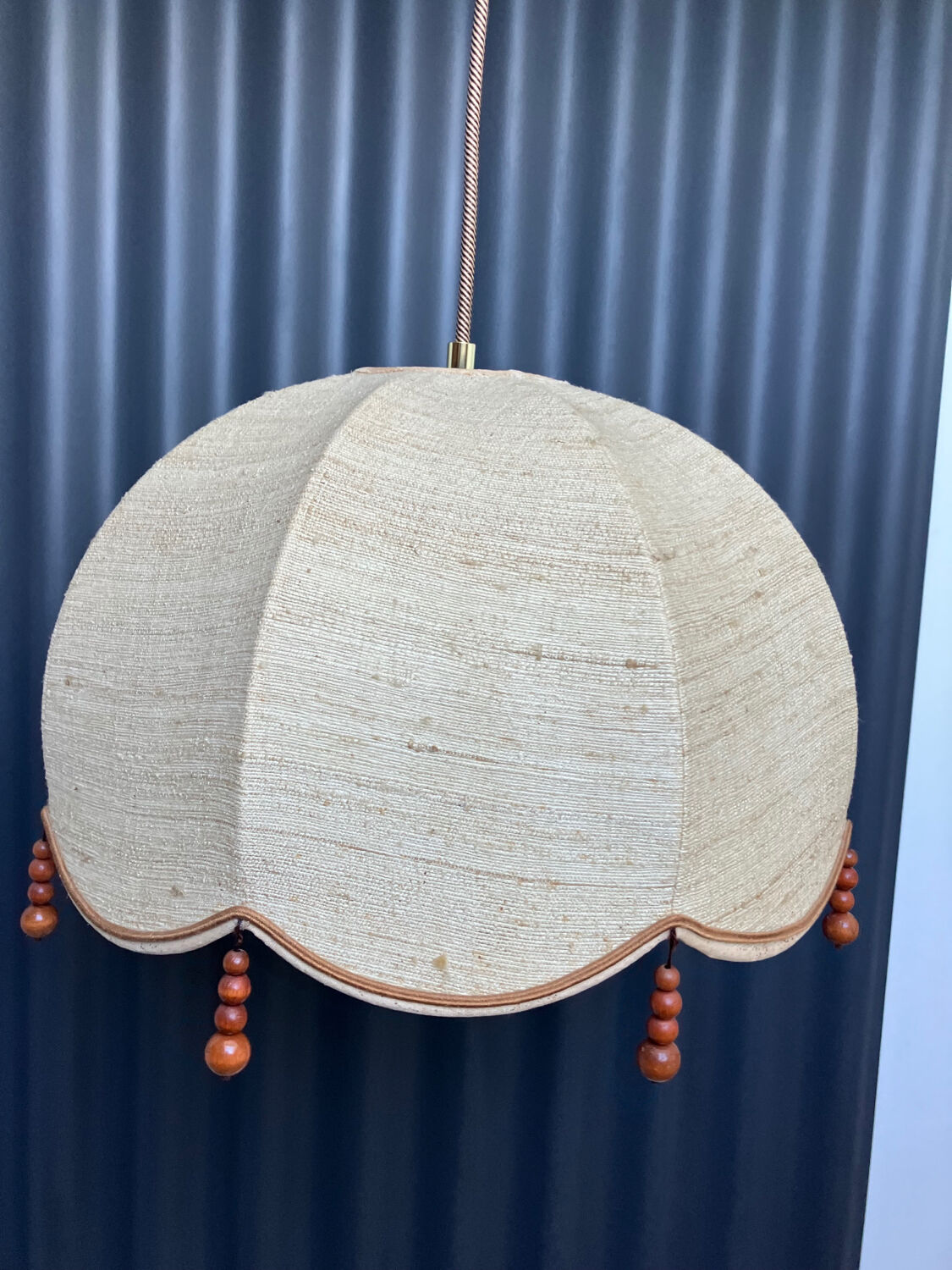 Vintage flower pendant light