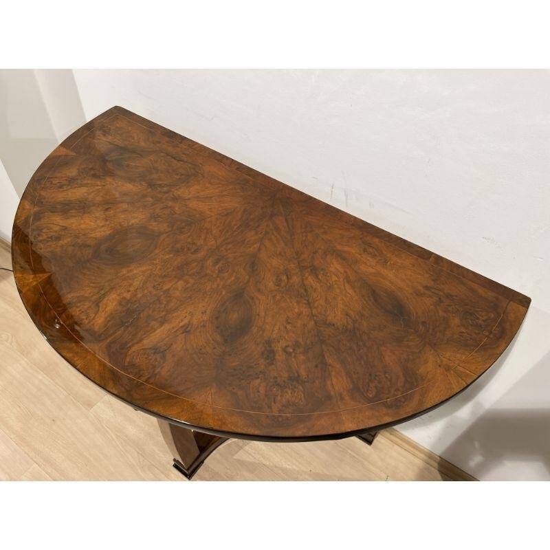 Biedermeier Demi-Lune Console Table in Walnut Veneer & Maple, Austria, 1830s