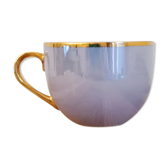 Pearly cup