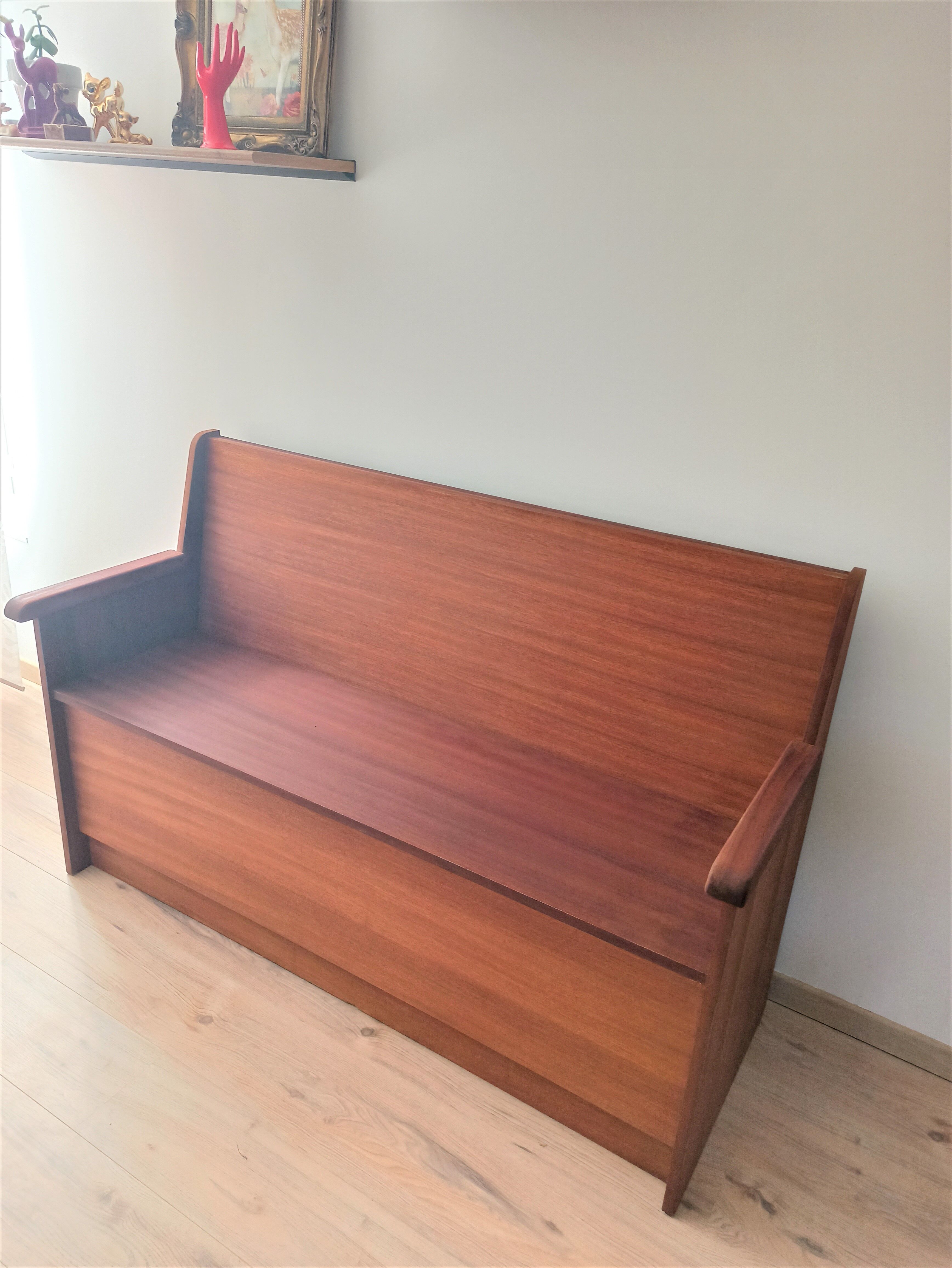Wooden bench