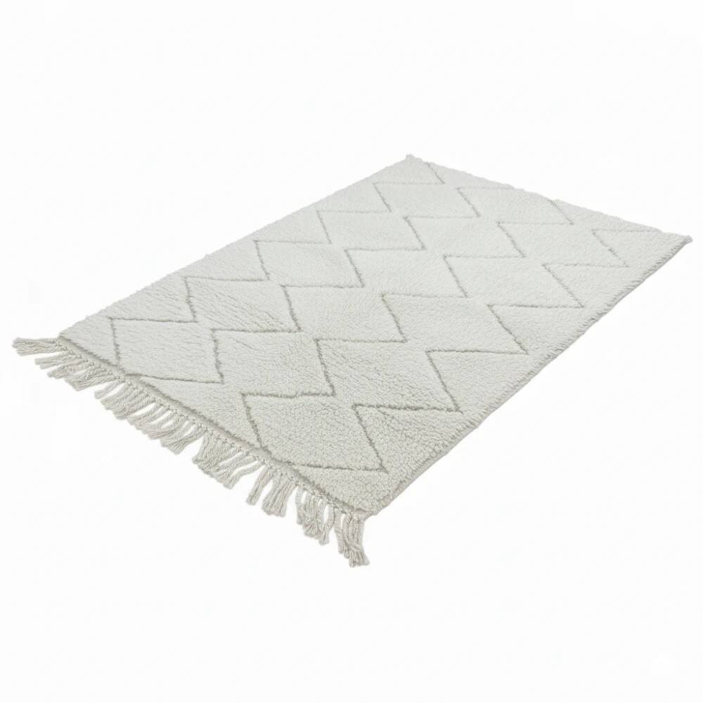 Small white Moroccan rug with diamond pattern