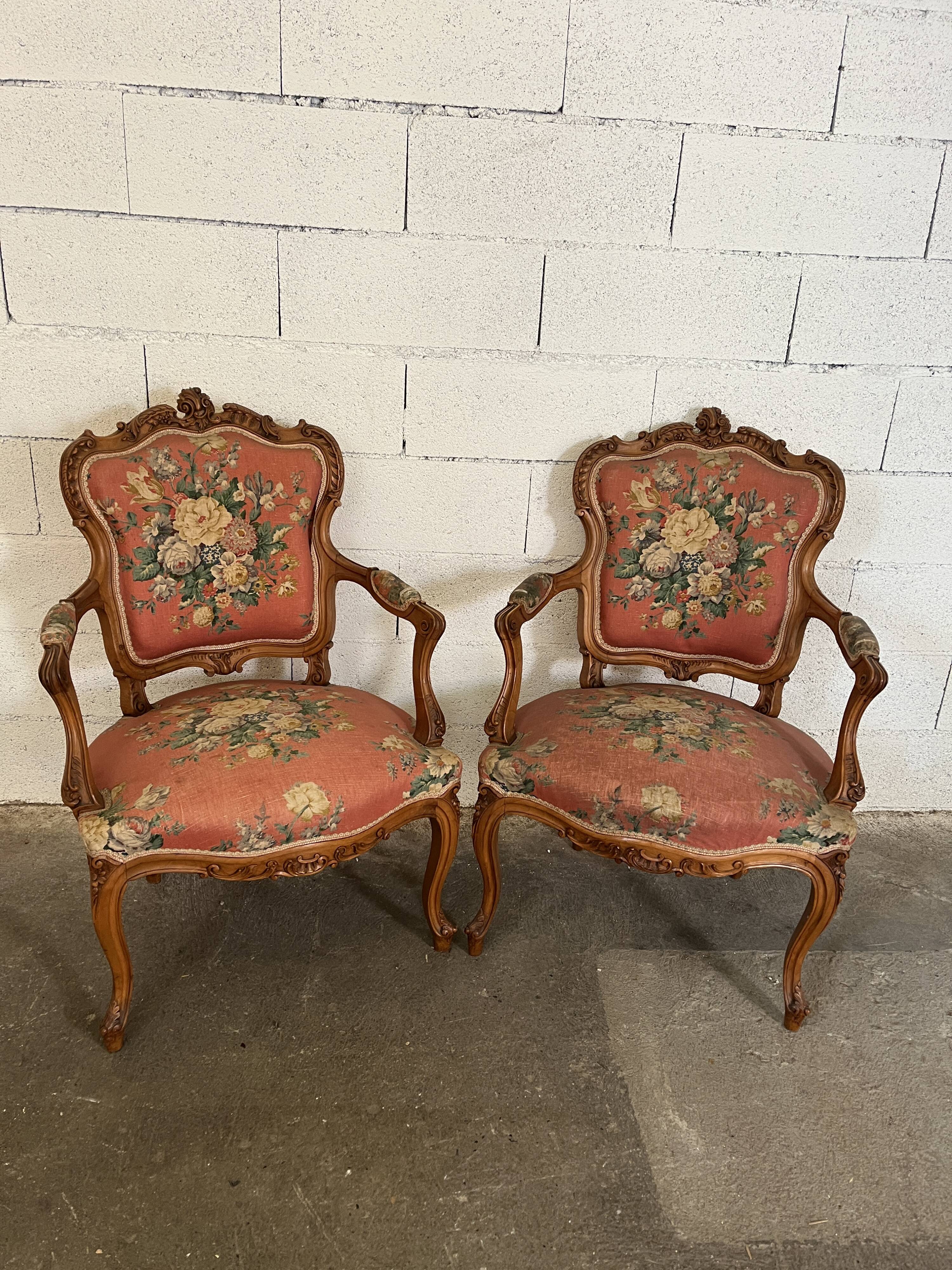 Pair of convertible armchairs