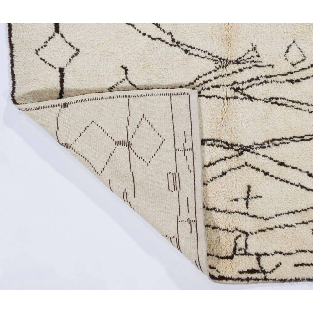Moroccan Berber Rug Made of Natural Undyed Wool