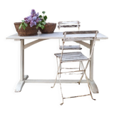 Bistro table