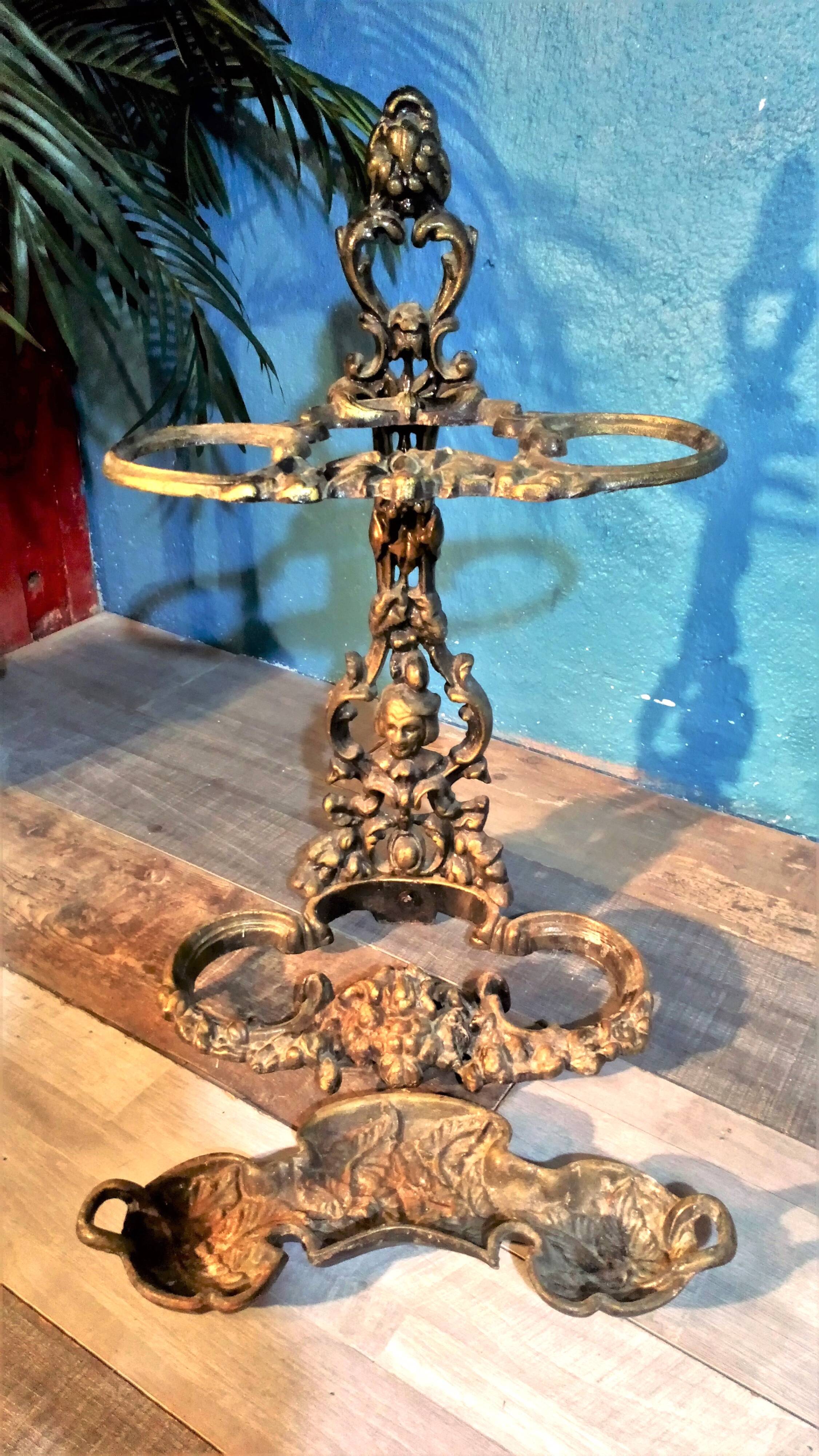1900s umbrella stand