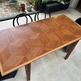Dining table 60 - 70