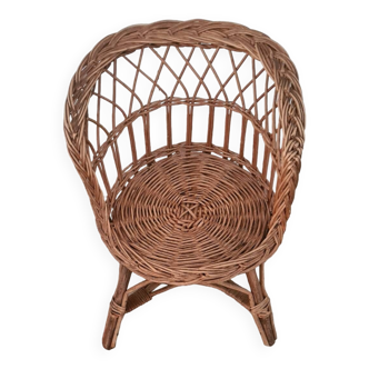 Wicker children's armchair