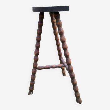 tripod stool