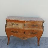 Louis XV chest of drawers in rosewood marquetry