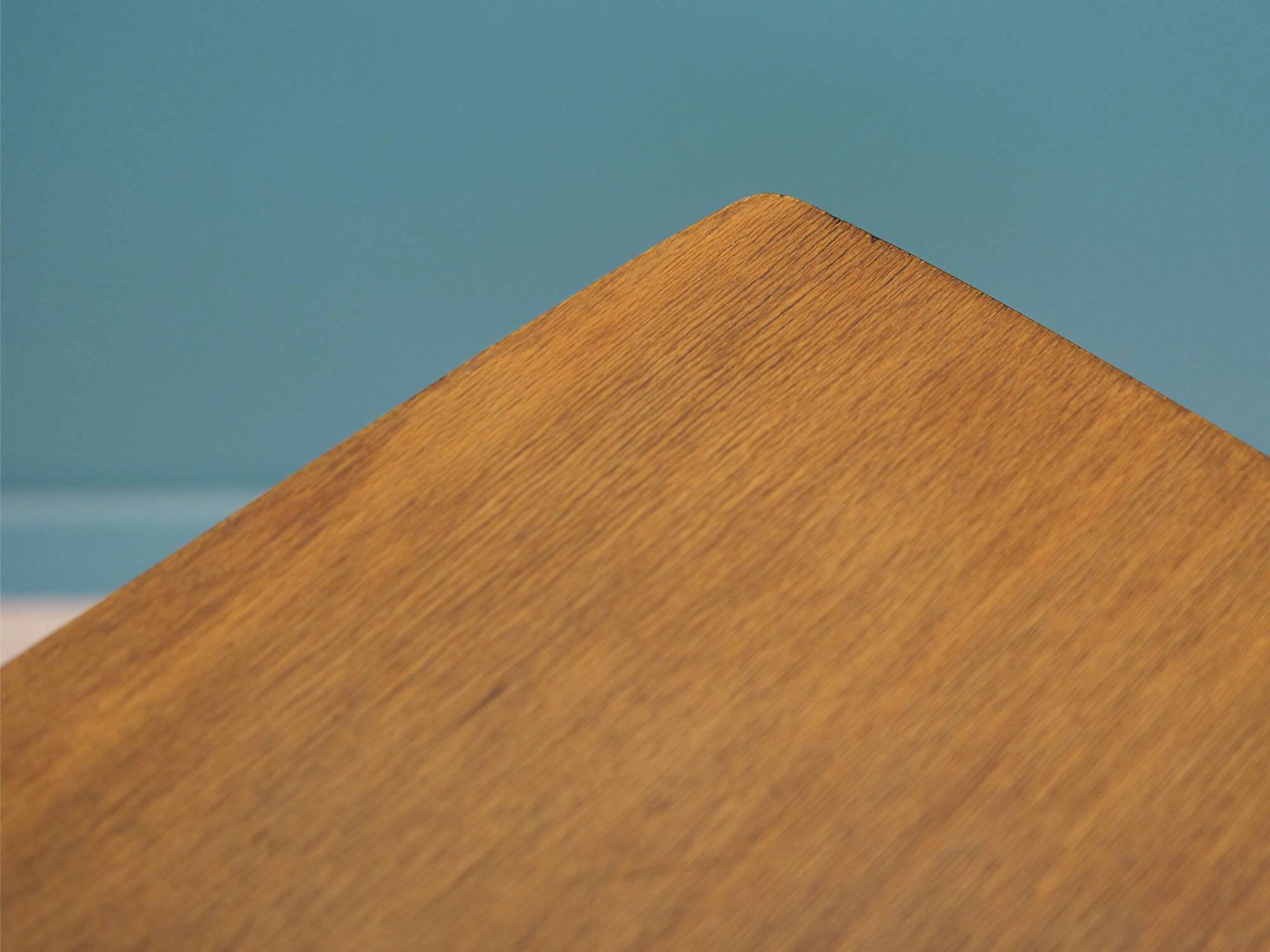 Table basse en noyer, design danois, années 1970, production : Danemark