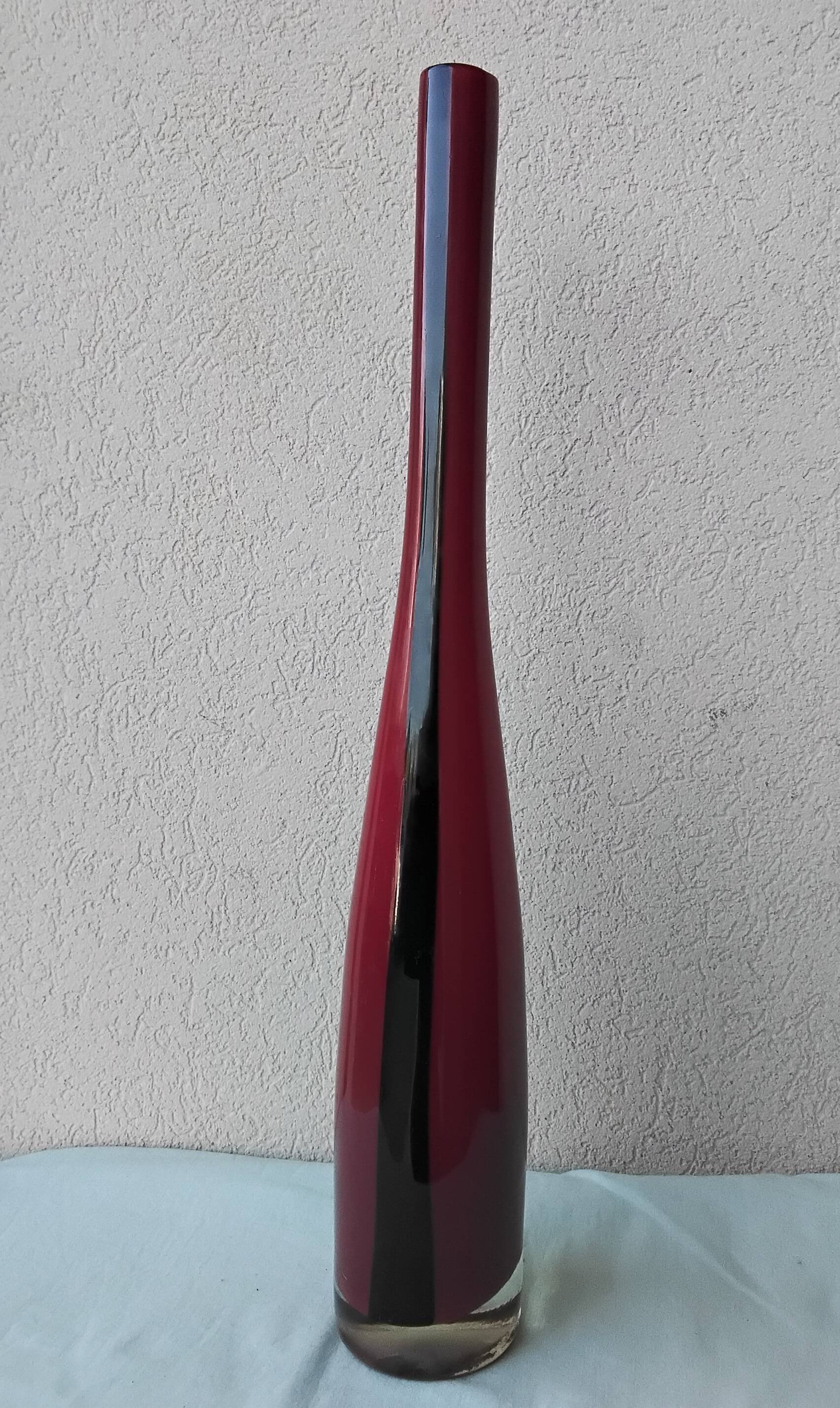 Single-stem glass vase