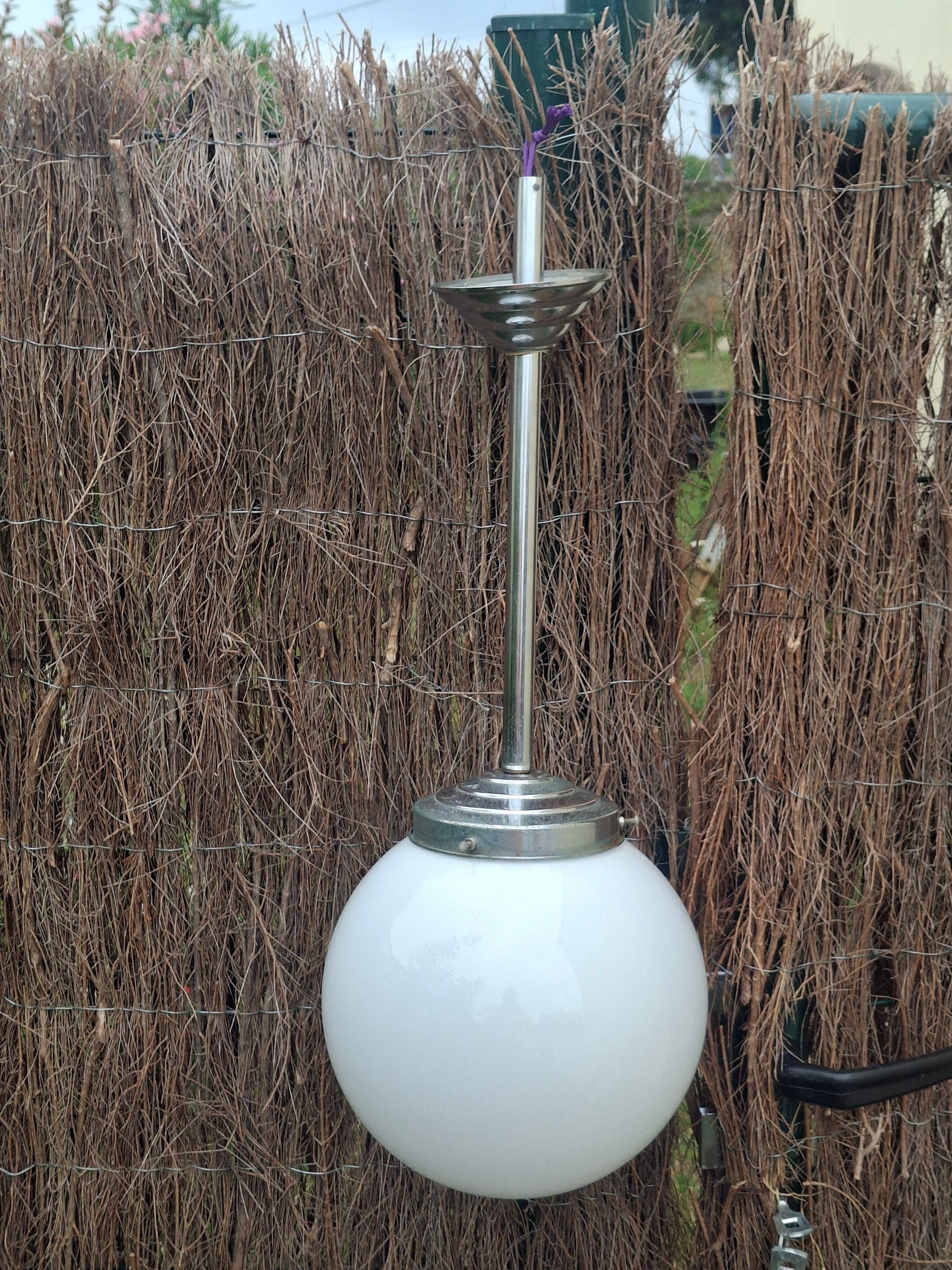 Lustre ball