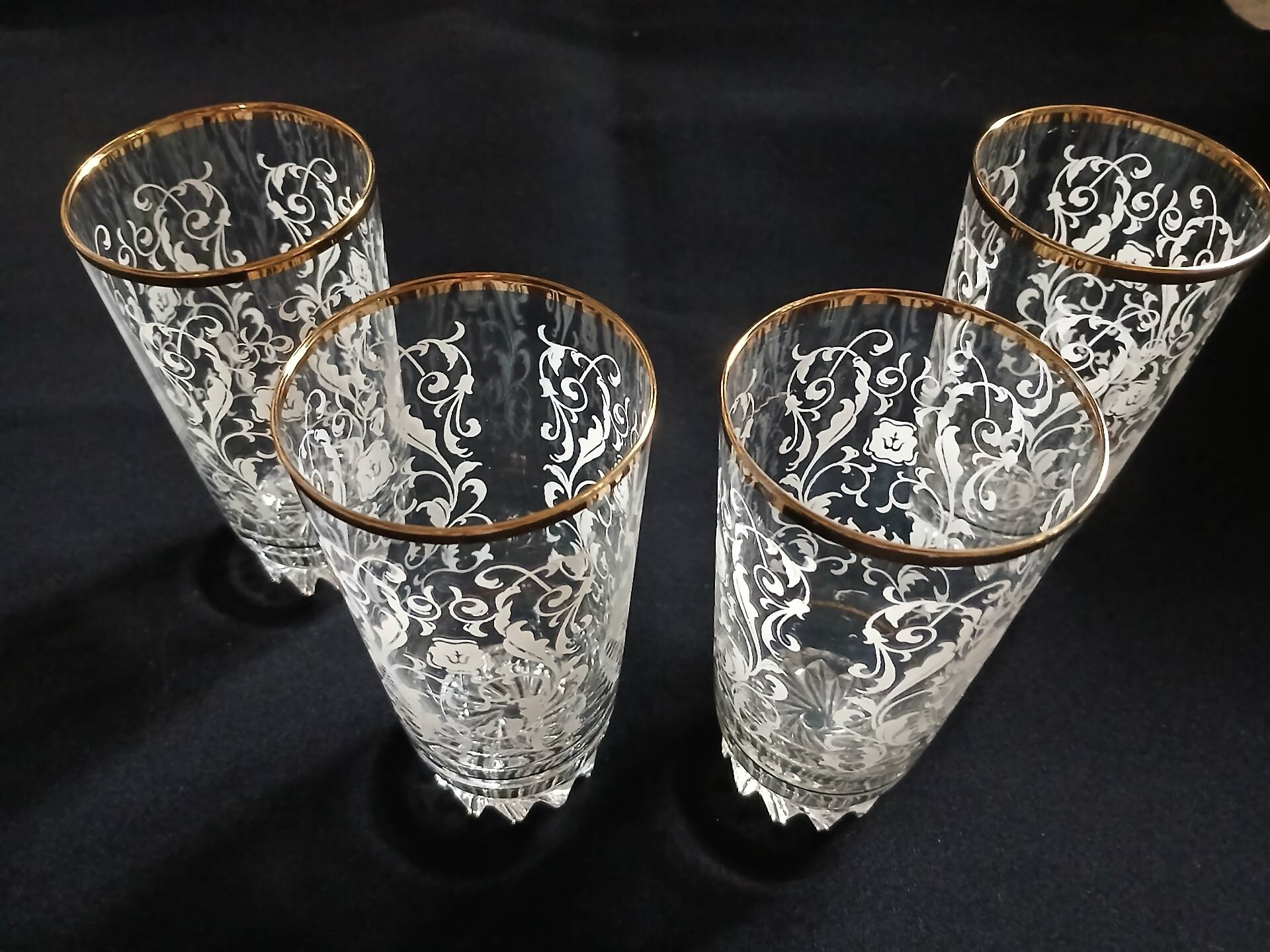4 vintage water glasses