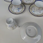 Service à café en porcelaine de Limoges, par Bernardaud. Années 30.