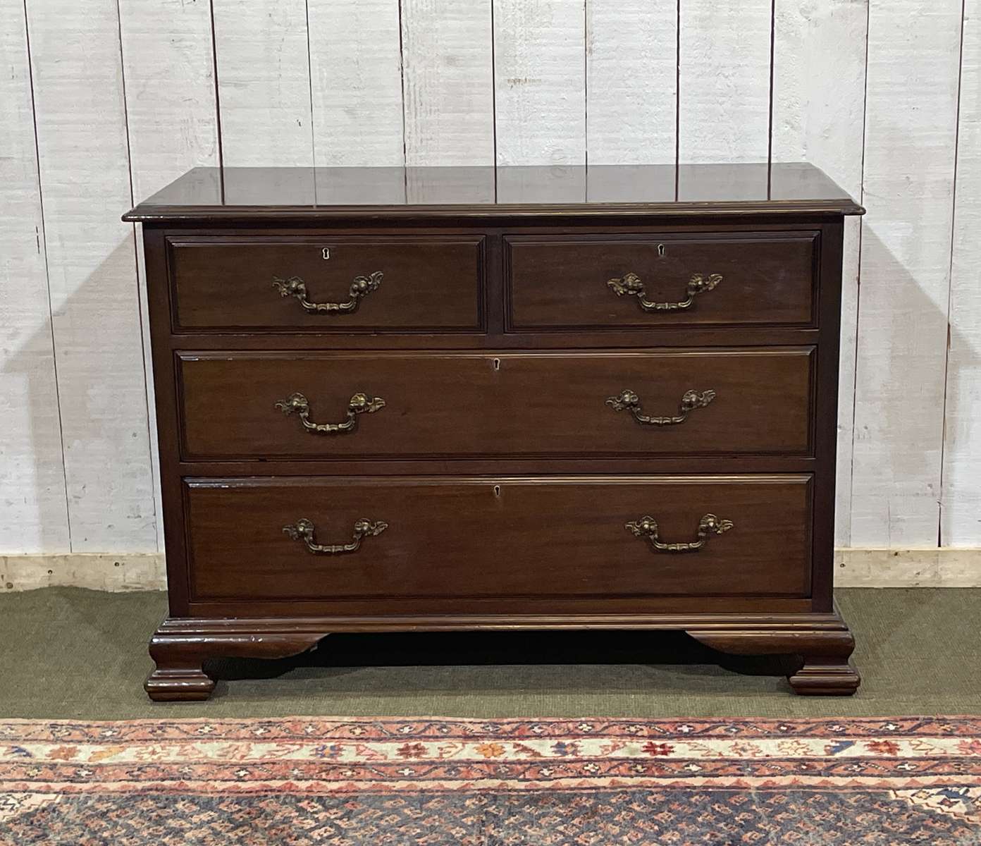 Early 20th century English mahogany chest of drawers