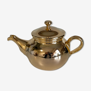 Edition habitat teapot