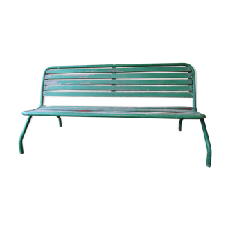 Folding bench