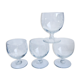 Set of 4 round crystal wine glasses engraved 50s
