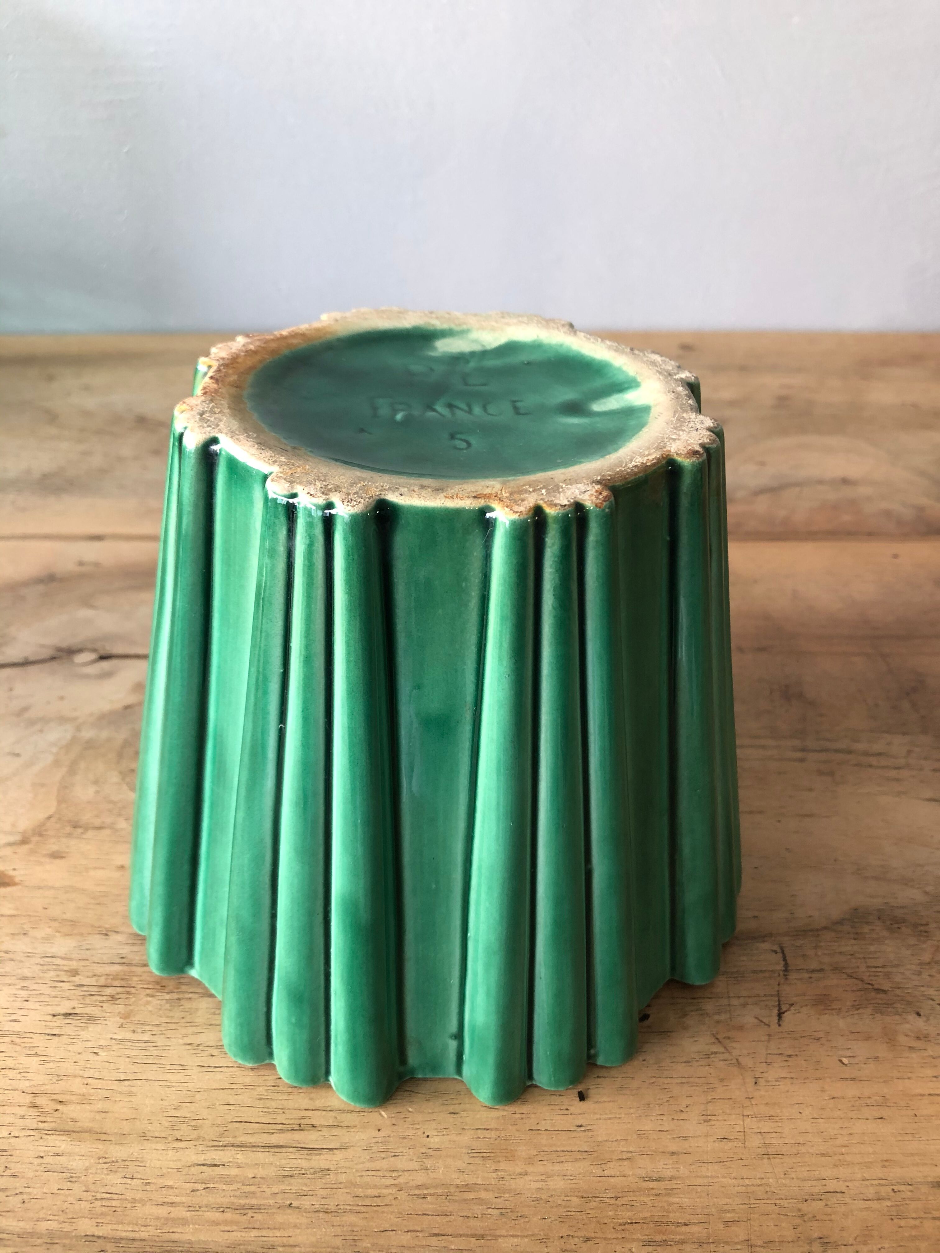 Poet Laval ceramic pot cover