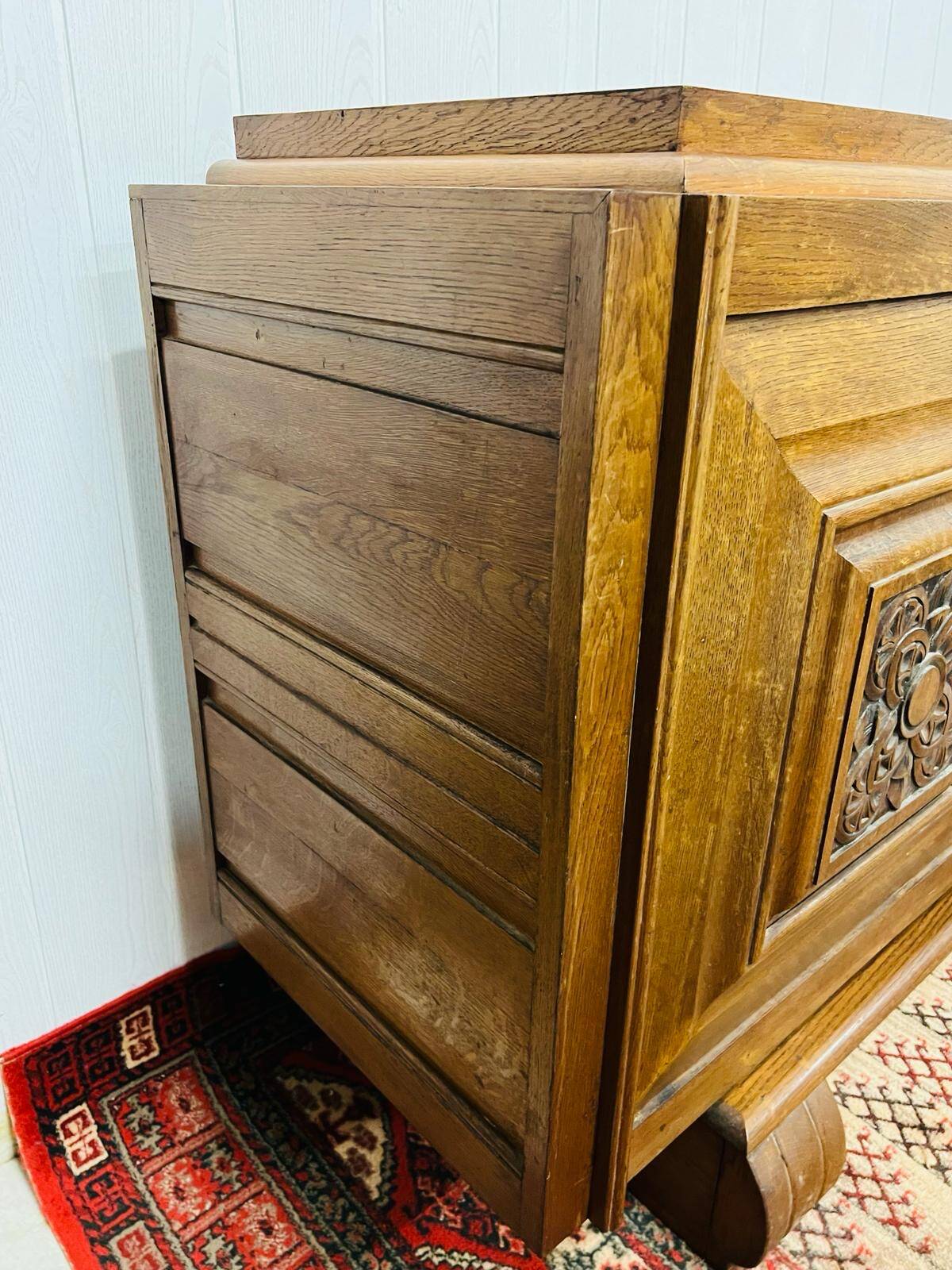 Sideboard, buffet from the 1940s.