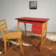 Bureau et chaise vintage en hêtre et skai